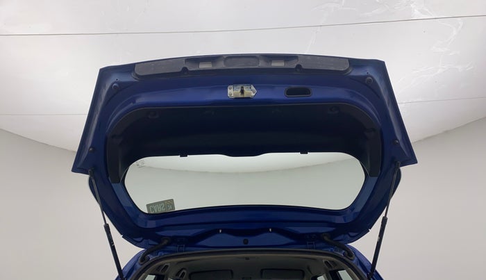 2013 Maruti Swift VXI, Petrol, Manual, 41,625 km, Boot Door Open