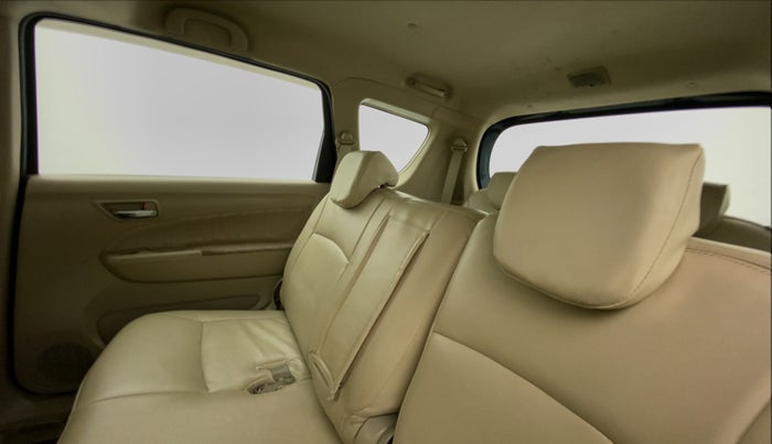 2014 Maruti Ertiga VXI, Petrol, Manual, 87,308 km, Right Side Rear Door Cabin