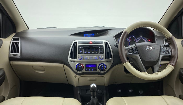 2014 Hyundai i20 SPORTZ 1.2, Petrol, Manual, 61,461 km, Dashboard
