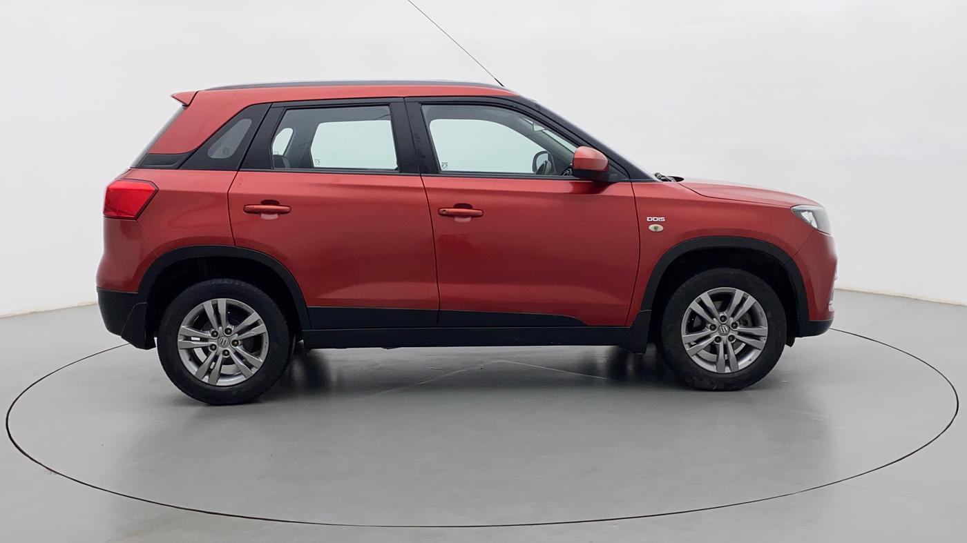 2017 Maruti Vitara Brezza ZDI, Diesel, Manual, 74,188 km, Right Side