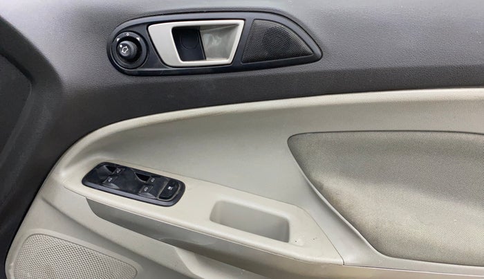 2015 Ford Ecosport TITANIUM 1.5L PETROL AT, Petrol, Automatic, 34,311 km, Driver Side Door Panels Control