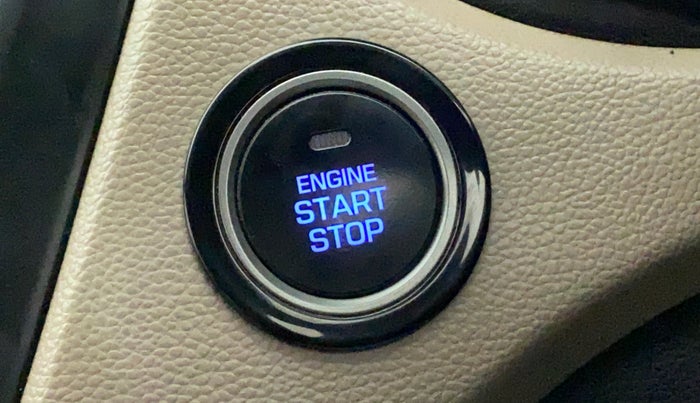 2017 Hyundai Elite i20 ASTA 1.2 (O), Petrol, Manual, 39,781 km, Keyless Start/ Stop Button