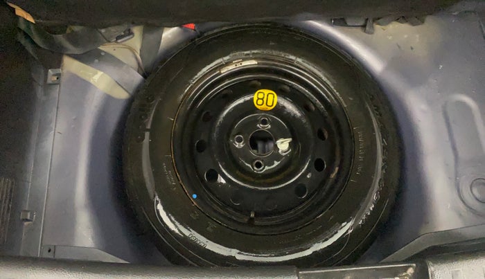 2014 Maruti Swift VDI, Diesel, Manual, 1,38,153 km, Spare Tyre