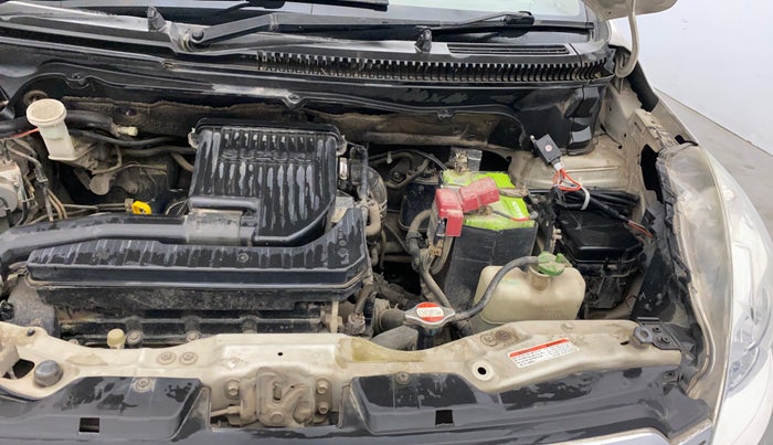 2017 Maruti Ertiga VXI, Petrol, Manual, 75,137 km, Engine View - Left