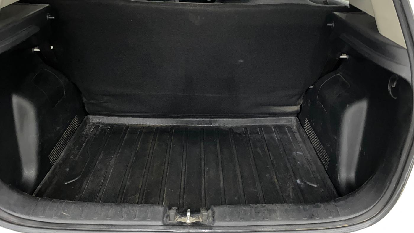 2021 KIA SONET HTE 1.5, Diesel, Manual, 88,138 km, Boot Inside