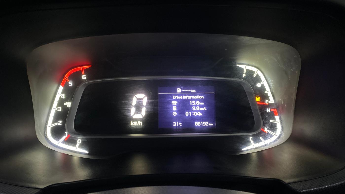 2021 KIA SONET HTE 1.5, Diesel, Manual, 88,138 km, Odometer Image