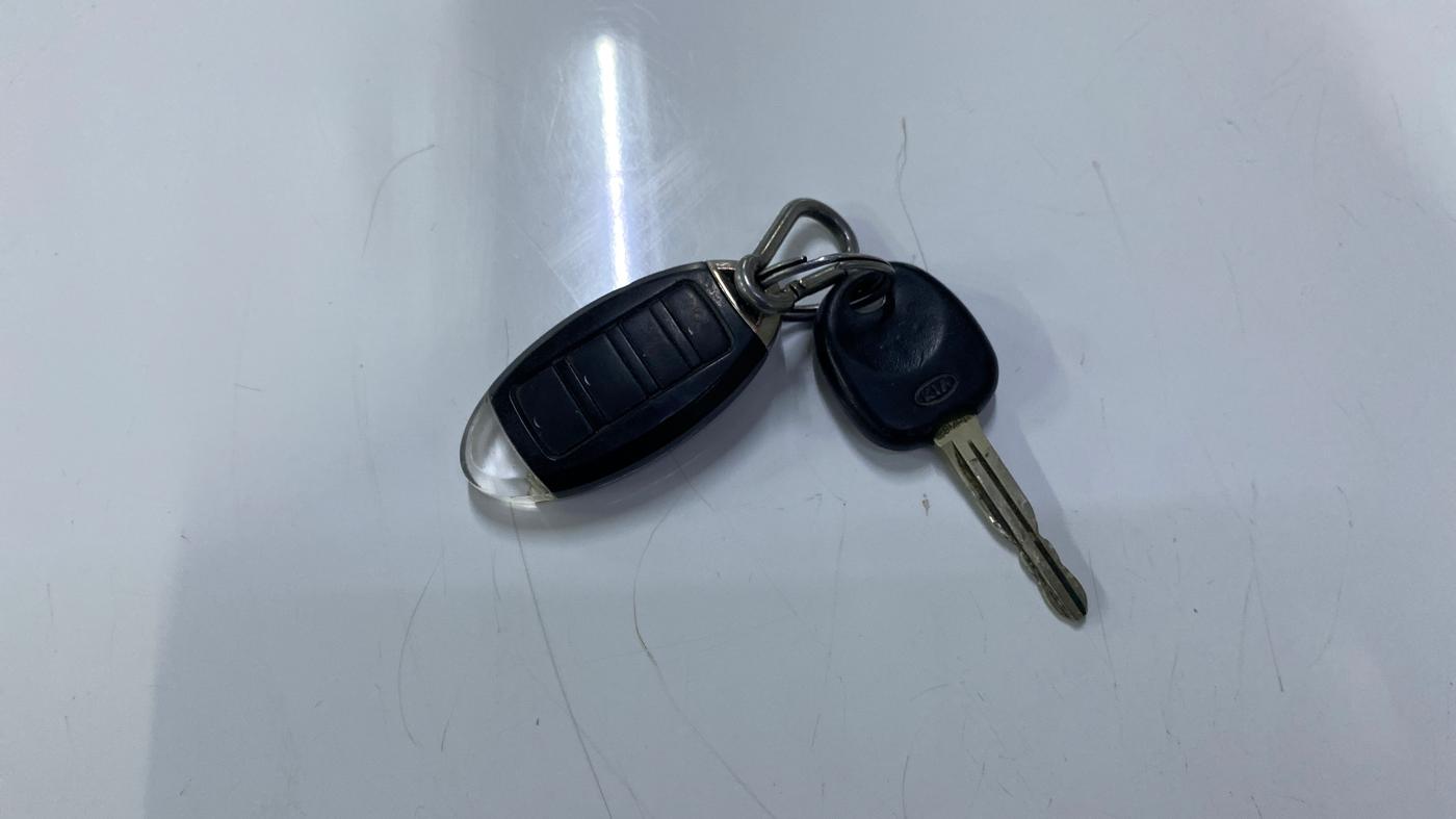 2021 KIA SONET HTE 1.5, Diesel, Manual, 88,138 km, Key Close Up