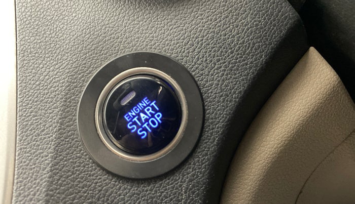 2019 Hyundai Verna 1.6 VTVT SX, Petrol, Manual, 1,30,233 km, Keyless Start/ Stop Button