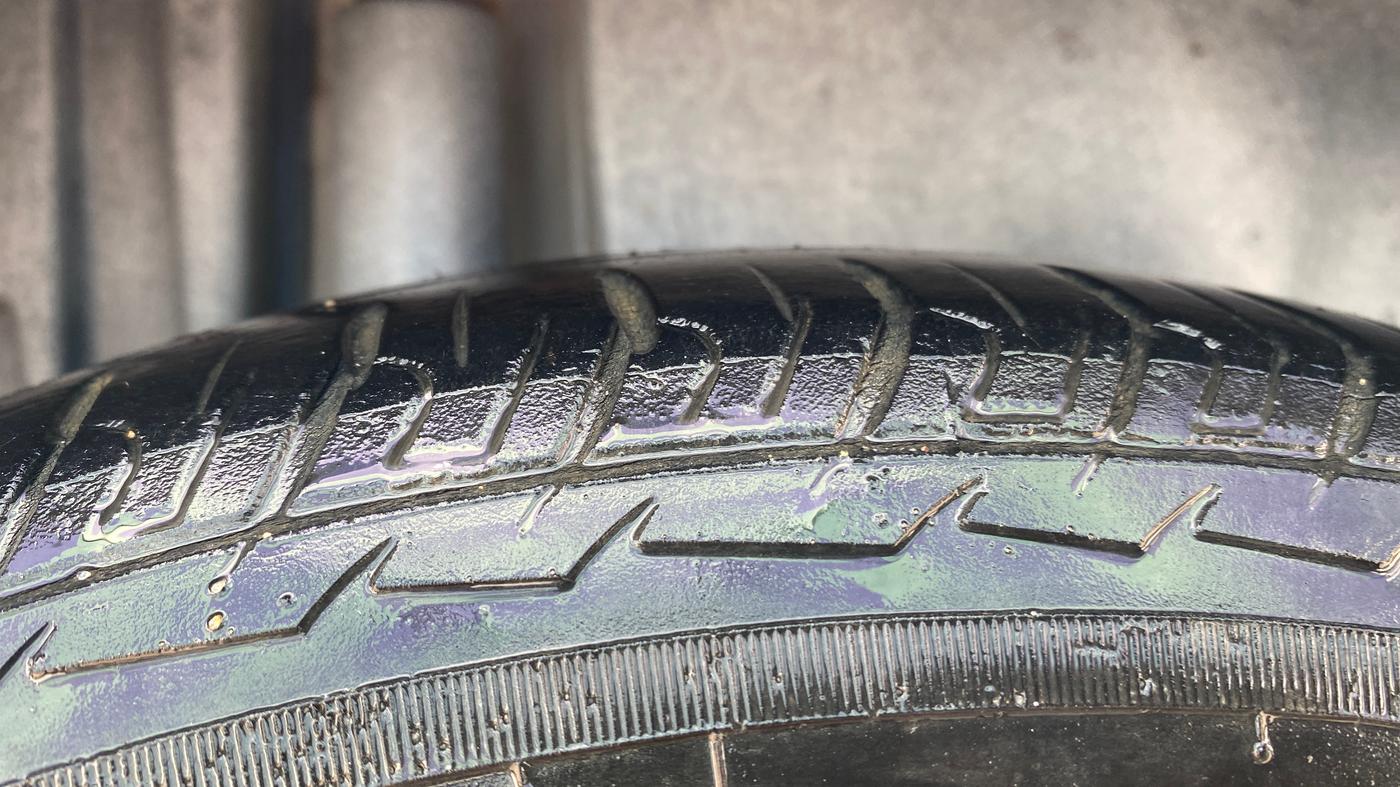 2014 Maruti Swift Dzire VDI, Diesel, Manual, 76,248 km, Right Rear Tyre Tread