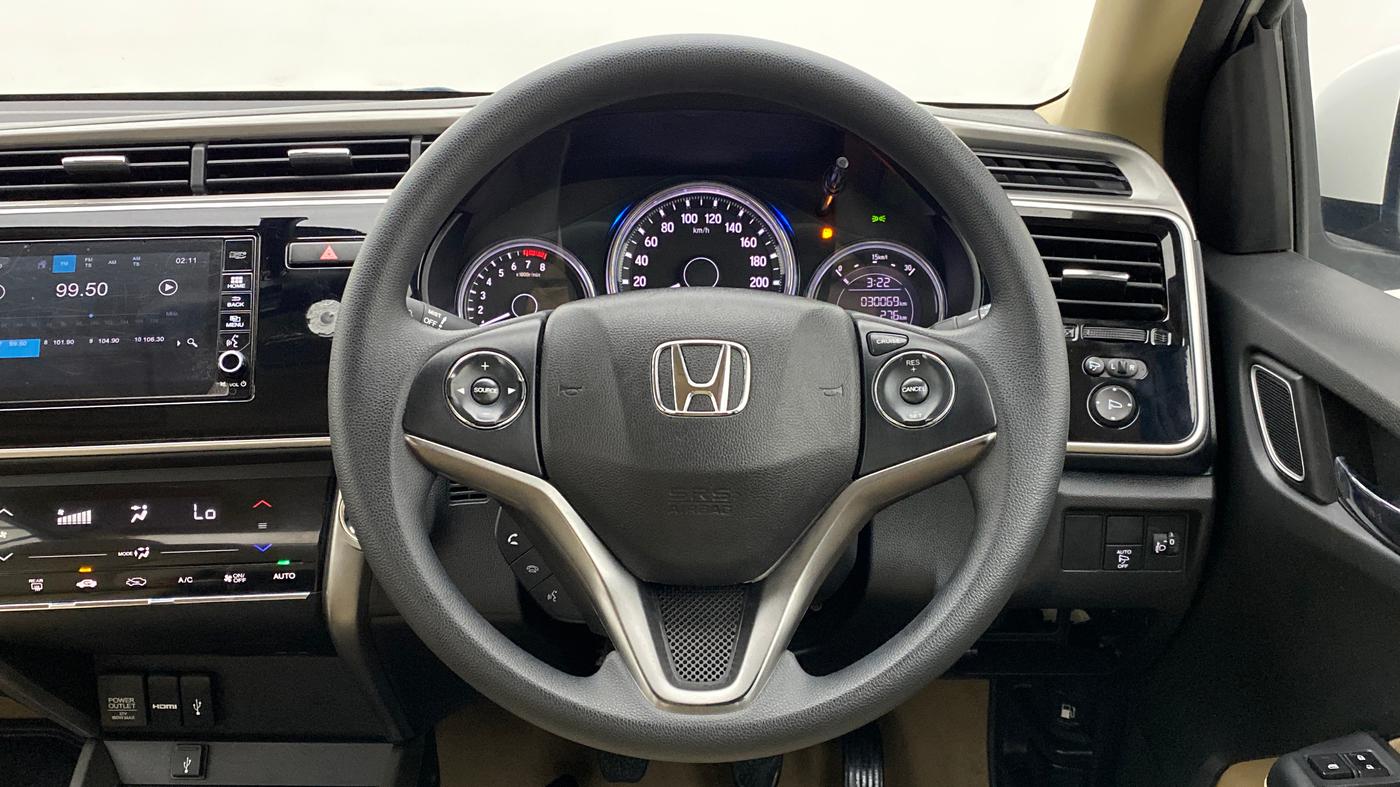 2017 Honda City V MT PETROL, Petrol, Manual, 30,111 km, Steering Wheel Close Up