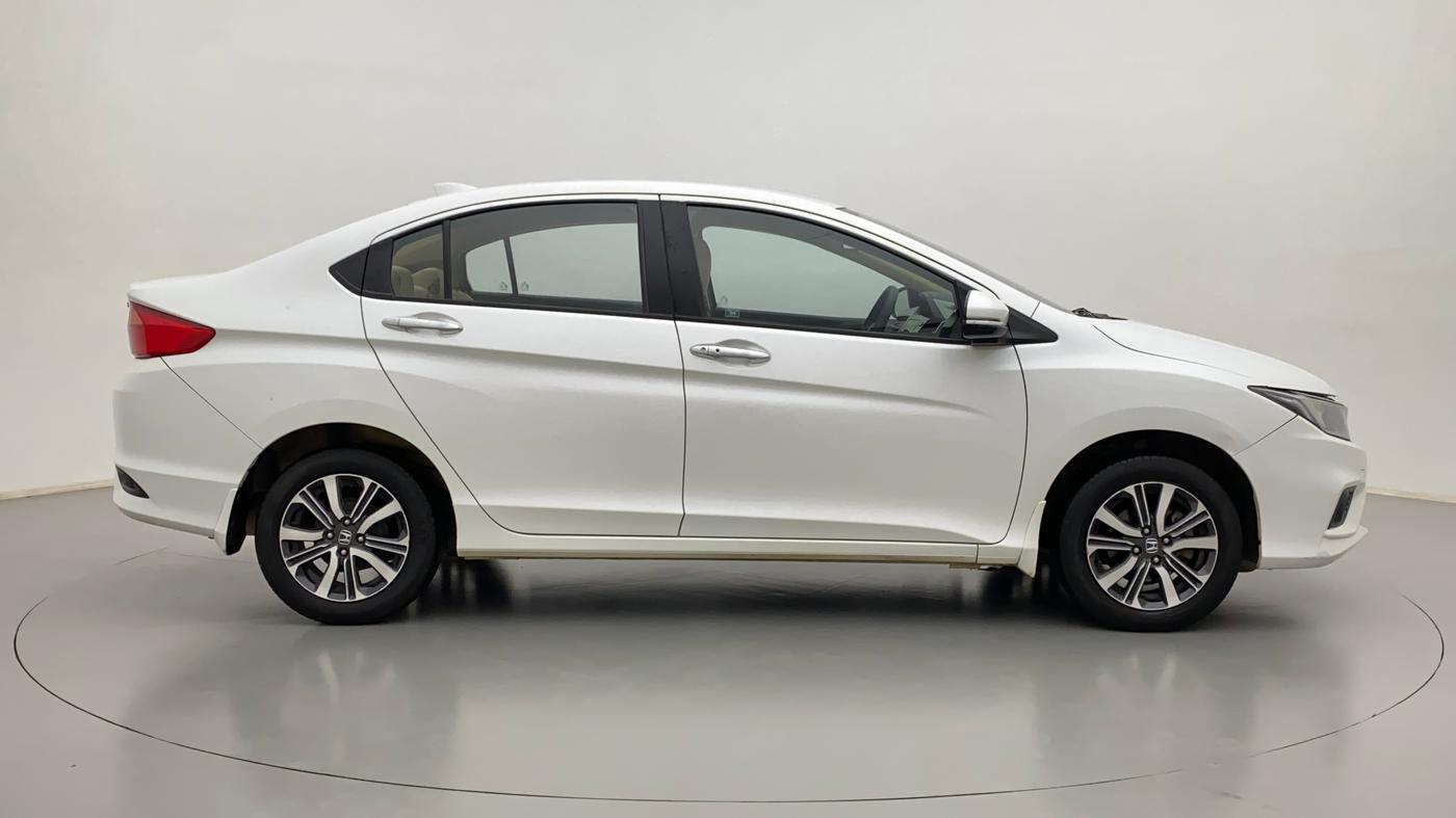 2017 Honda City V MT PETROL, Petrol, Manual, 30,111 km, Right Side View