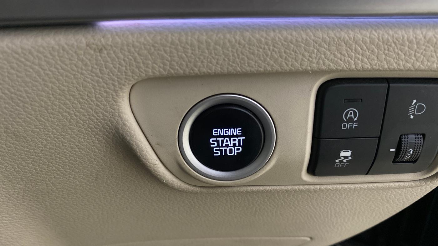 2024 KIA CARENS LUXURY PLUS 1.5 DIESEL AT 7 STR, Diesel, Automatic, 8,072 km, Keyless Start/ Stop Button