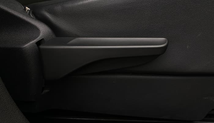 2021 Skoda KUSHAQ STYLE 1.0L TSI AT, Petrol, Automatic, 98,376 km, Driver Side Adjustment Panel