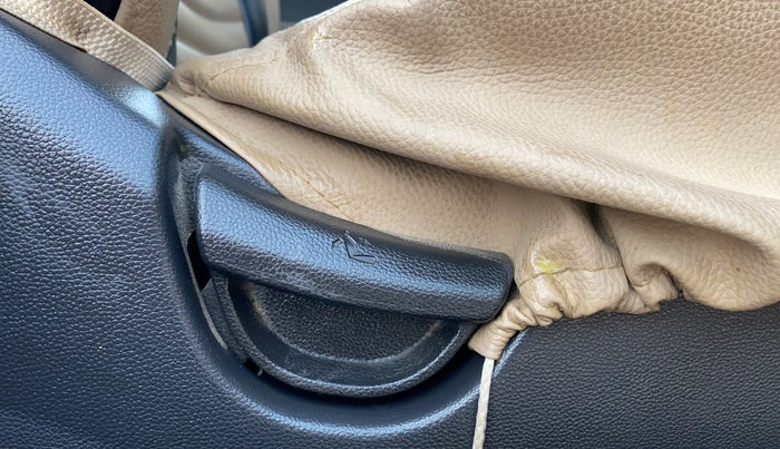 2016 Hyundai Grand i10 SPORTZ 1.2 KAPPA VTVT, Petrol, Manual, 14,572 km, Driver Side Adjustment Panel