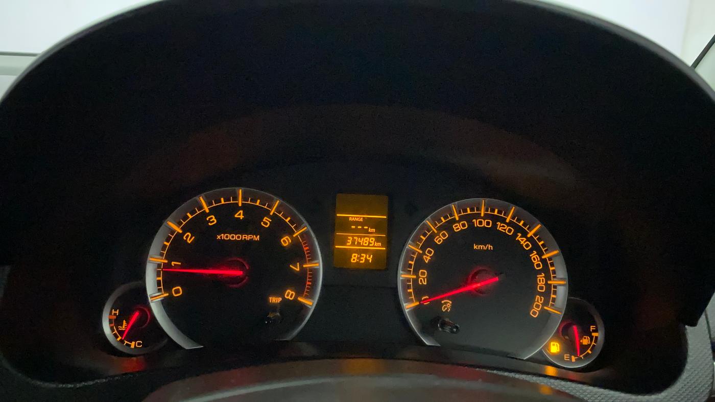 2017 Maruti Swift VXI O, Petrol, Manual, 37,485 km, Odometer Image