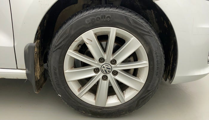 2018 Volkswagen Vento HIGHLINE PLUS 1.2 AT 16 ALLOY, Petrol, Automatic, 43,624 km, Right Front Wheel