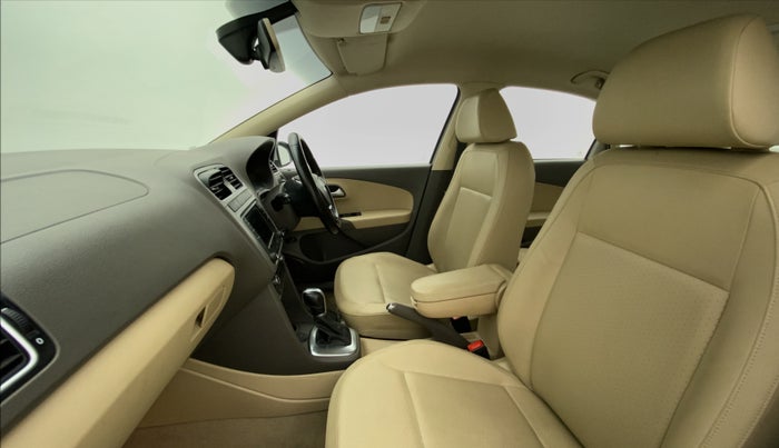2018 Volkswagen Vento HIGHLINE PLUS 1.2 AT 16 ALLOY, Petrol, Automatic, 43,624 km, Right Side Front Door Cabin