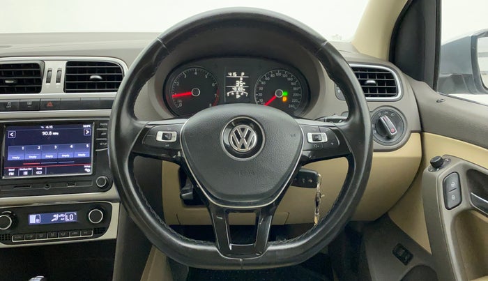 2018 Volkswagen Vento HIGHLINE PLUS 1.2 AT 16 ALLOY, Petrol, Automatic, 43,624 km, Steering Wheel Close Up