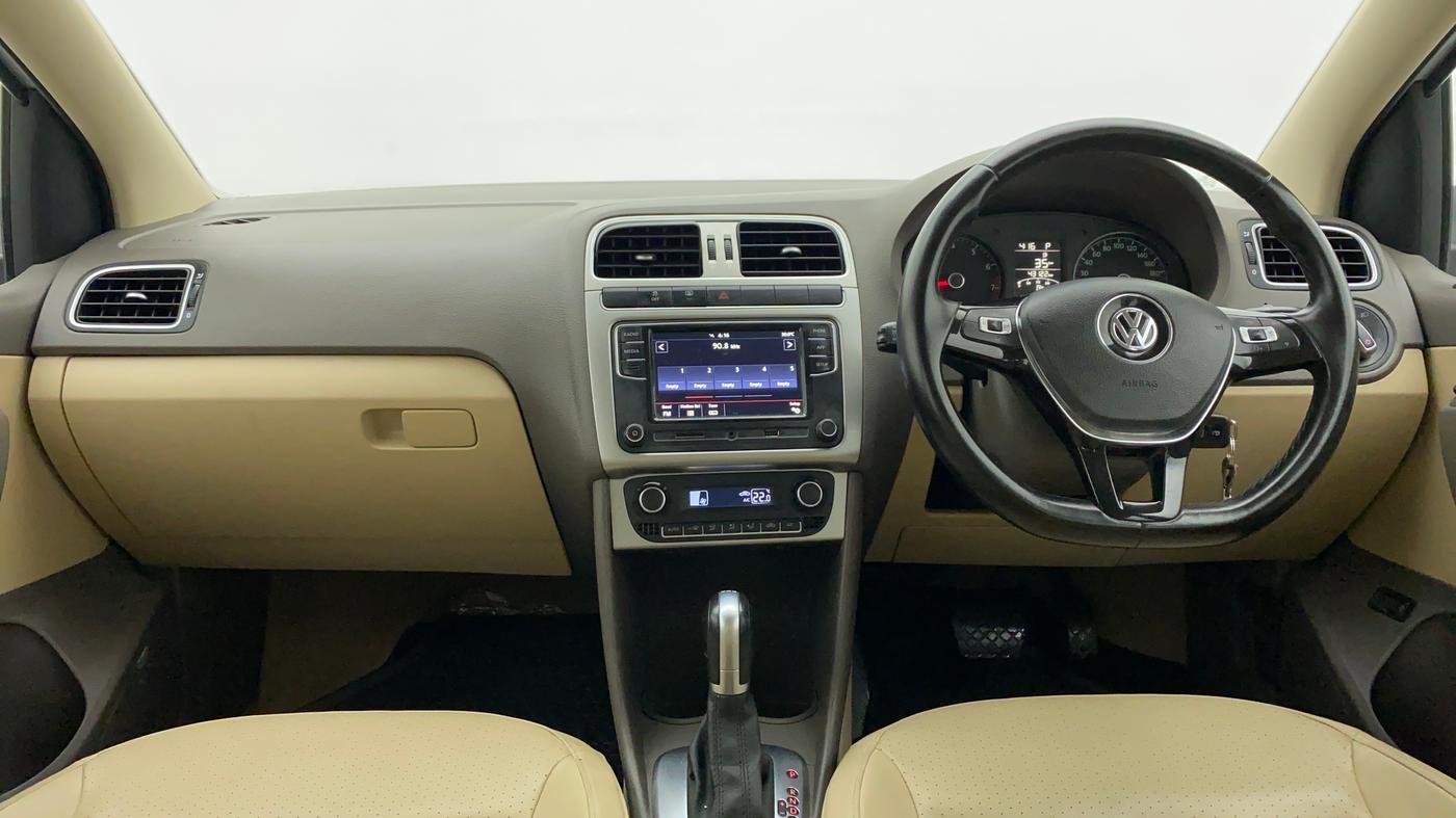 2018 Volkswagen Vento HIGHLINE PLUS 1.2 AT 16 ALLOY, Petrol, Automatic, 43,624 km, Dashboard