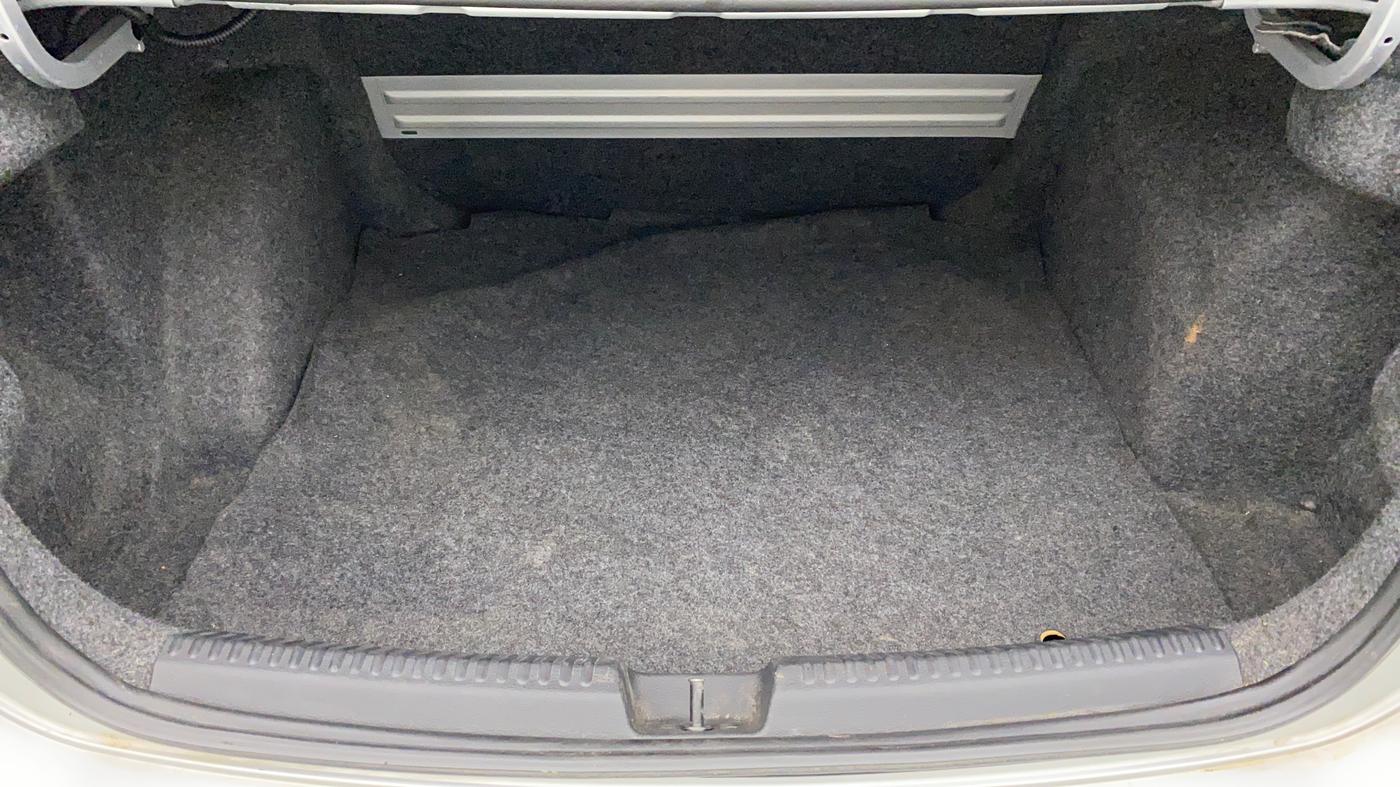 2018 Volkswagen Vento HIGHLINE PLUS 1.2 AT 16 ALLOY, Petrol, Automatic, 43,624 km, Boot Inside