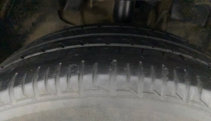 2022 Tata Tiago XT CNG, CNG, Manual, 49,959 km, Right Front Tyre Tread