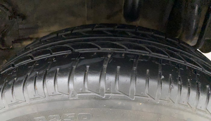 2022 Tata Tiago XT CNG, CNG, Manual, 49,959 km, Left Rear Tyre Tread