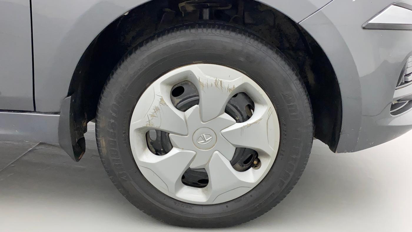 2022 Tata Tiago XT CNG, CNG, Manual, 49,959 km, Right Front Wheel