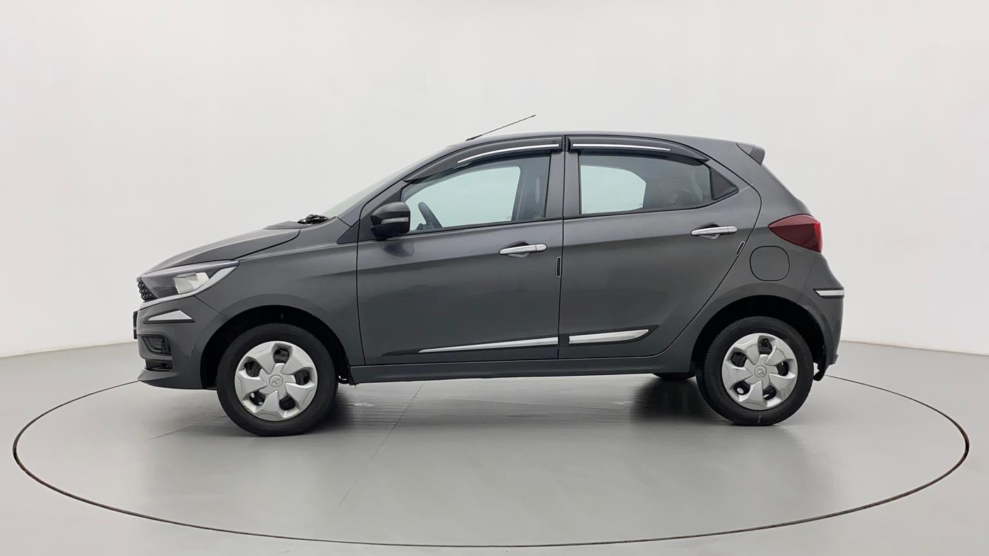 2022 Tata Tiago XT CNG, CNG, Manual, 49,959 km, Left Side