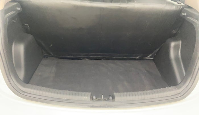 2019 Hyundai Grand i10 SPORTZ 1.2 KAPPA VTVT, Petrol, Manual, 38,841 km, Boot Inside