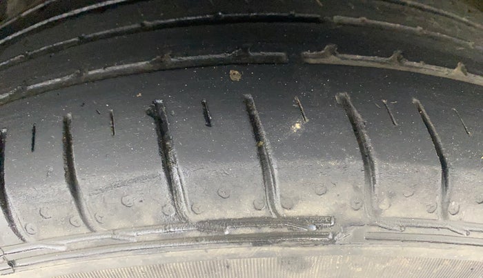 2019 Hyundai Creta E PLUS 1.6 PETROL, Petrol, Manual, 45,377 km, Right Front Tyre Tread