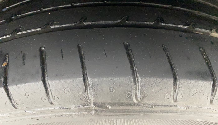 2019 Hyundai Creta E PLUS 1.6 PETROL, Petrol, Manual, 45,377 km, Right Rear Tyre Tread