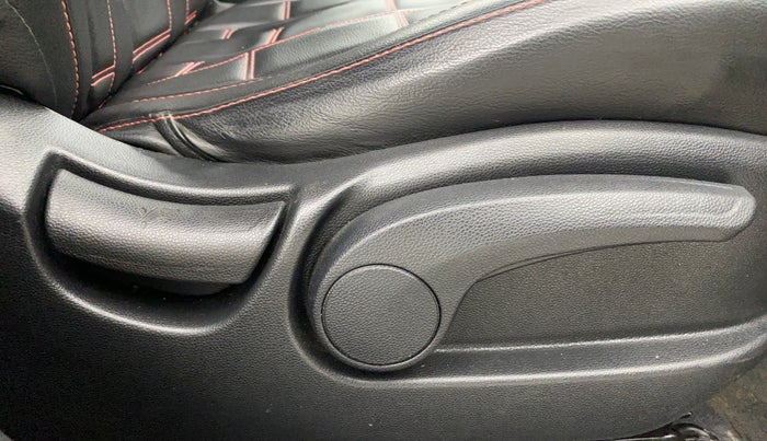 2019 Hyundai Creta E PLUS 1.6 PETROL, Petrol, Manual, 45,377 km, Driver Side Adjustment Panel