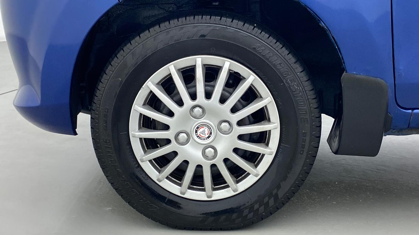 2015 Maruti Alto 800 LXI, Petrol, Manual, 82,708 km, Left Front Wheel