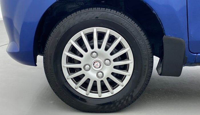 2015 Maruti Alto 800 LXI, Petrol, Manual, 82,708 km, Left Front Wheel
