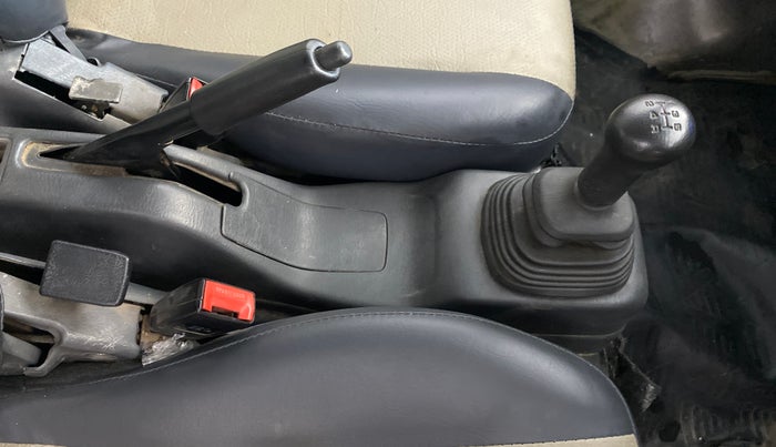 2013 Maruti Eeco 5 STR WITH A/C+HTR, Petrol, Manual, 77,474 km, Gear Lever