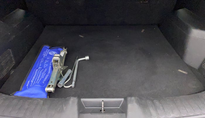 2020 MG HECTOR SHARP 2.0 DIESEL DUAL TONE, Diesel, Manual, 63,301 km, Boot Inside