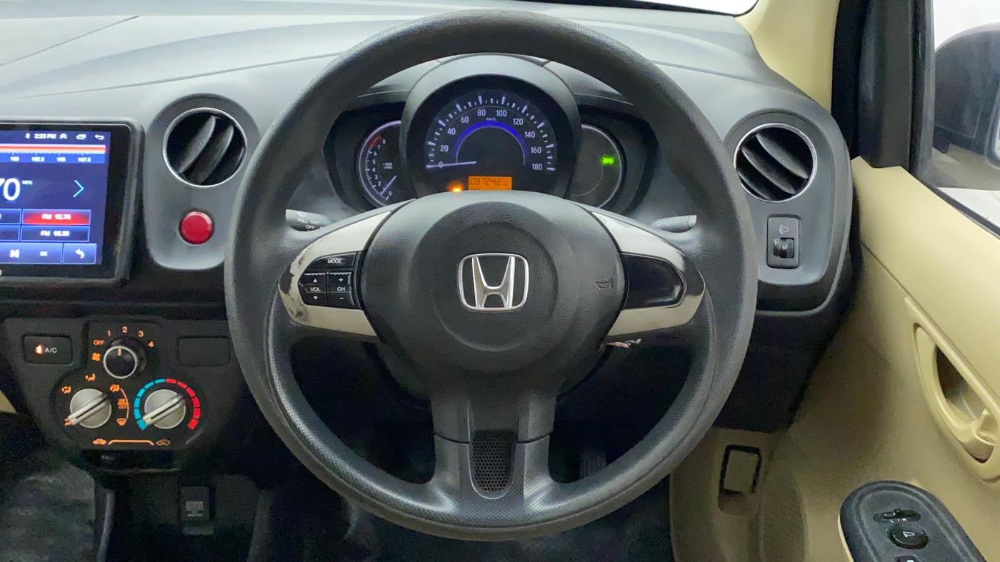 2015 Honda Amaze 1.2L I-VTEC S, Petrol, Manual, 87,242 km, Steering Wheel Close Up