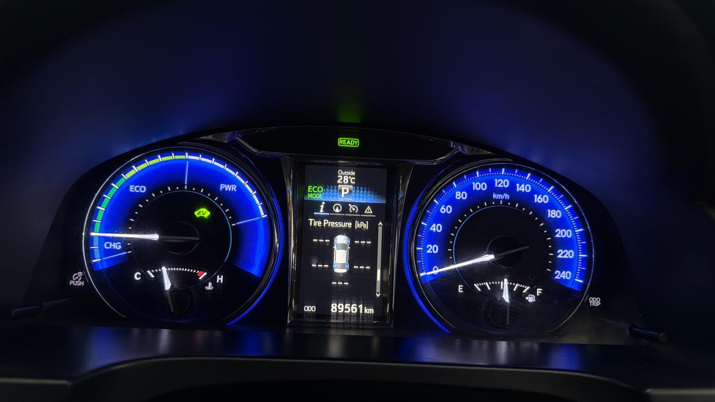 2017 Toyota Camry HYBRID, Hybrid, Automatic, 89,553 km, Odometer Image