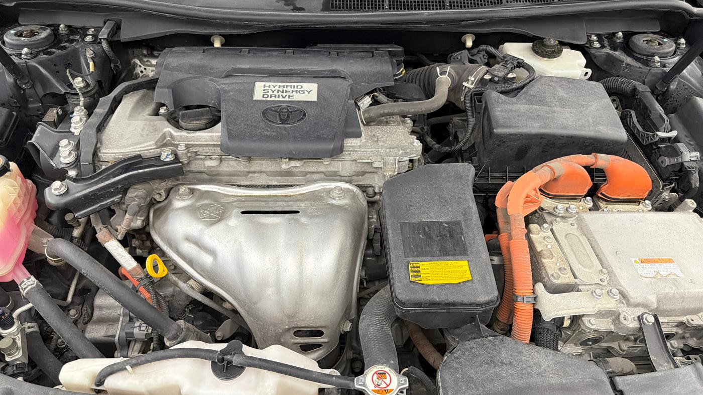 2017 Toyota Camry HYBRID, Hybrid, Automatic, 89,553 km, Engine View