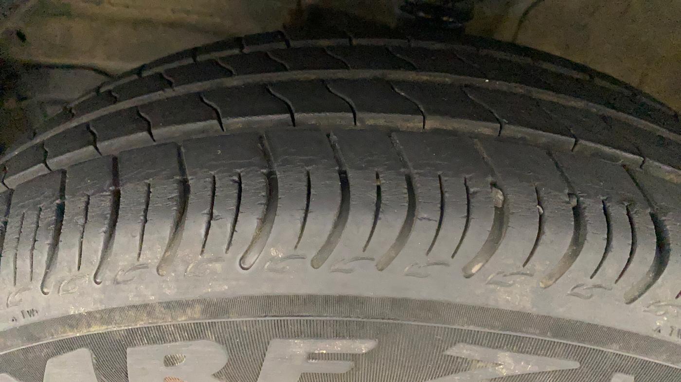 2020 Maruti S PRESSO VXI+, Petrol, Manual, 14,896 km, Left Front Tyre Tread