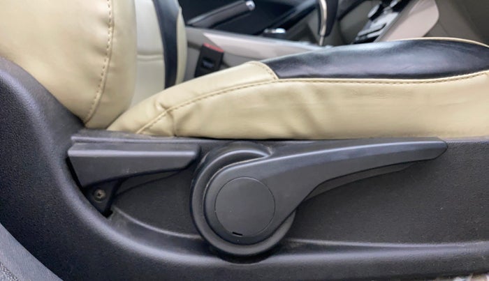 2019 Tata NEXON XZA PLUS PETROL, Petrol, Automatic, 33,515 km, Driver Side Adjustment Panel