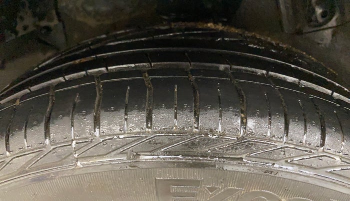 2019 Tata NEXON XZA PLUS PETROL, Petrol, Automatic, 33,515 km, Right Rear Tyre Tread