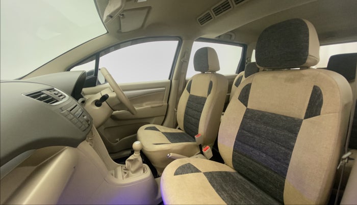 2015 Maruti Ertiga VXI CNG, CNG, Manual, 35,000 km, Right Side Front Door Cabin