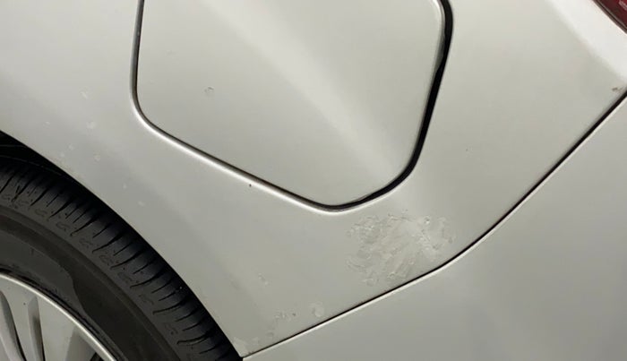 2015 Maruti Ertiga VXI CNG, CNG, Manual, 35,000 km, Left quarter panel - Minor scratches