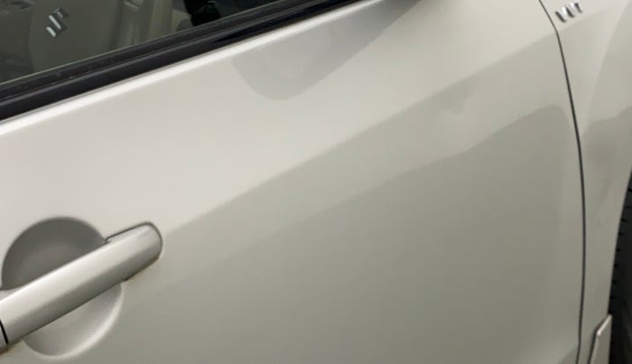 2015 Maruti Ertiga VXI CNG, CNG, Manual, 35,000 km, Driver-side door - Slightly dented