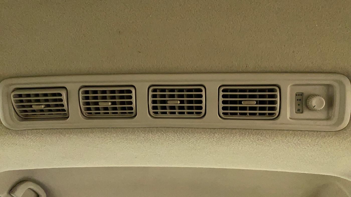2015 Maruti Ertiga VXI CNG, CNG, Manual, 35,000 km, Rear AC Vents
