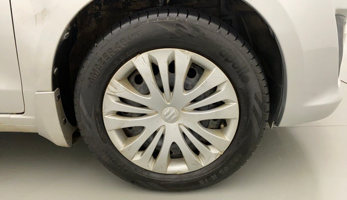 2015 Maruti Ertiga VXI CNG, CNG, Manual, 35,000 km, Right Front Wheel