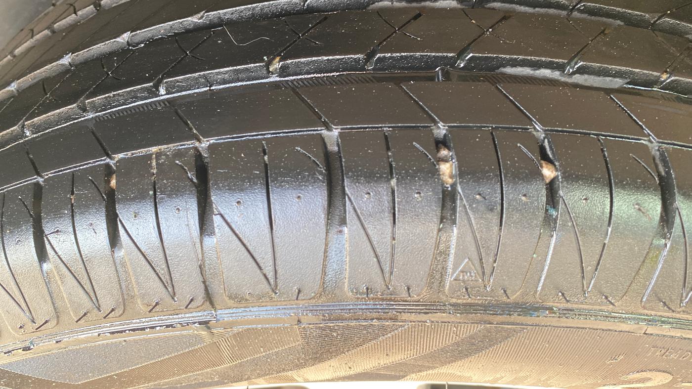 2018 Maruti S Cross ZETA 1.3, Diesel, Manual, 1,18,514 km, Left Rear Tyre Tread