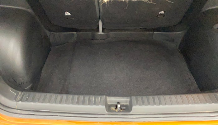 2021 Skoda KUSHAQ STYLE 1.0L TSI AT, Petrol, Automatic, 28,029 km, Boot Inside