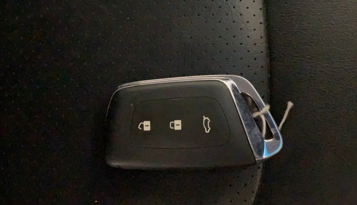 2020 MG HECTOR SHARP 2.0 DIESEL, Diesel, Manual, 40,062 km, Key Close Up